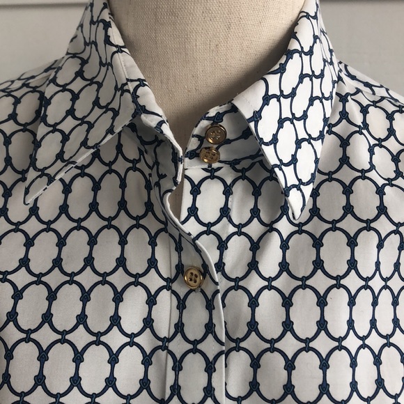 Talbots, size 4, tailored, wrinkle resistant blouse w/horse harness design - Picture 6 of 8